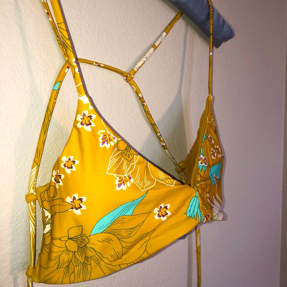 O’Neill Mustard Floral Bikini Top